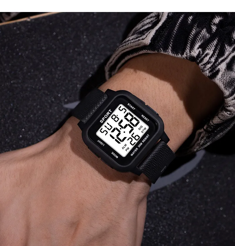 Siyah Spor Saat erkek Dijital  - Digital Alarm Clock incelemesi ve fiyatı